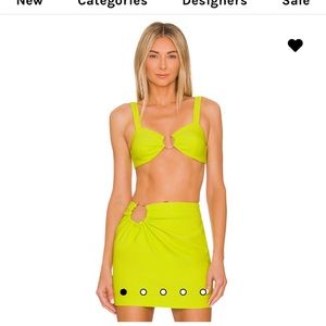 Camila set in yellow